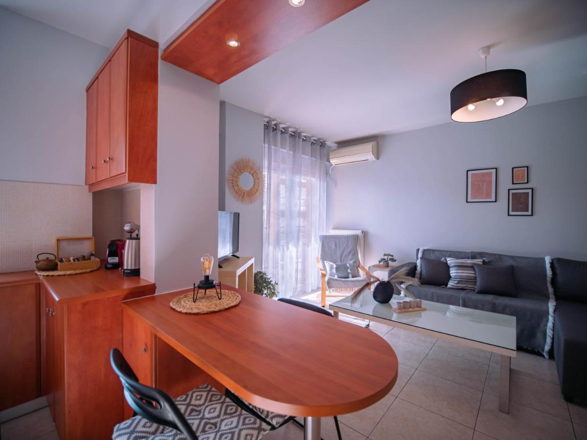 Urban Flat - Central Spot Apartments Волос Екстер'єр фото